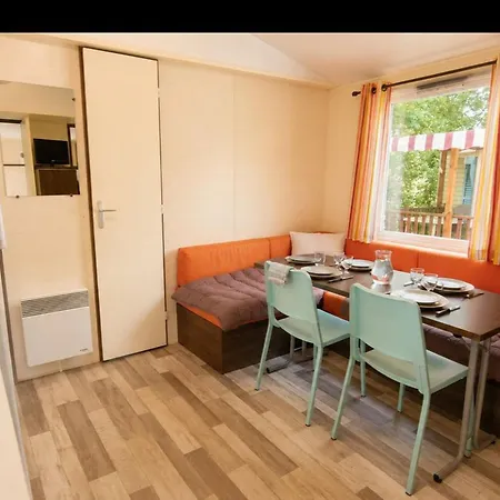 Mobil-home Confortable - 6 Pers. - Api-1-52-1986 Κάμπινγκ Mauléon-Licharre